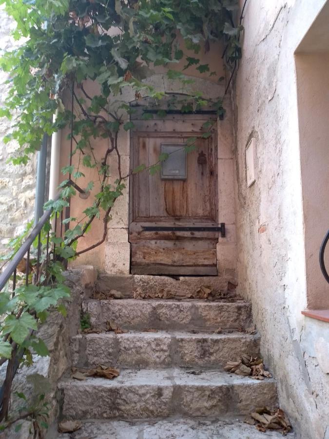 Au Relais Fleuri * Gilette